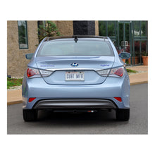 Load image into Gallery viewer, Curt 11-15 Hyundai Sonata Class 1 Trailer Hitch w/1-1/4in Receiver BOXED