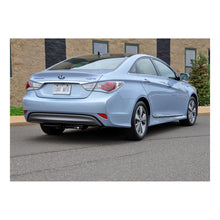 Load image into Gallery viewer, Curt 11-15 Hyundai Sonata Class 1 Trailer Hitch w/1-1/4in Receiver BOXED